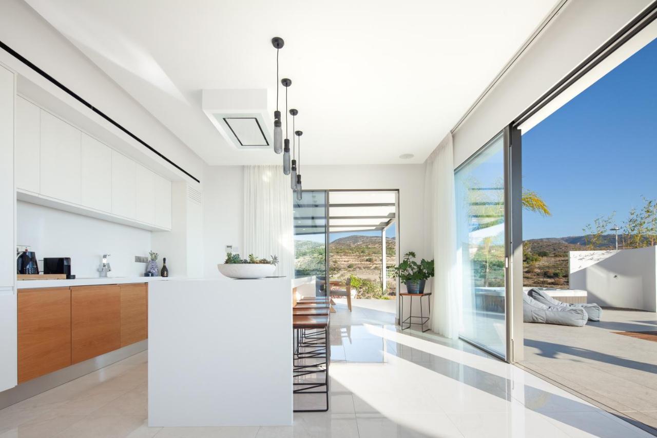 Thalassa Paphos Exterior photo